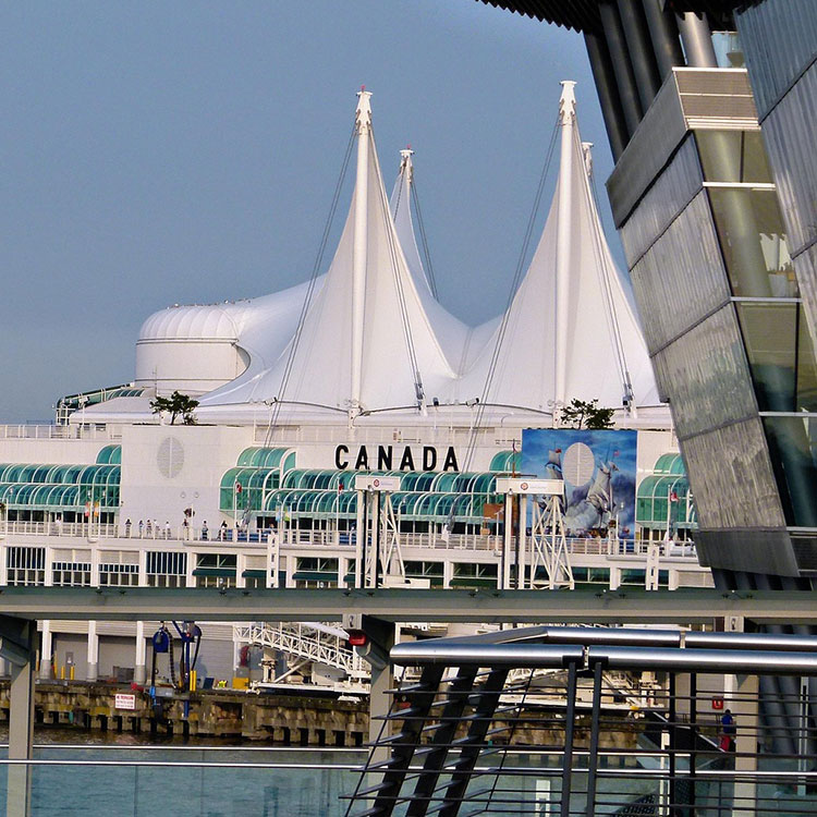 canada-place-52309_1920White